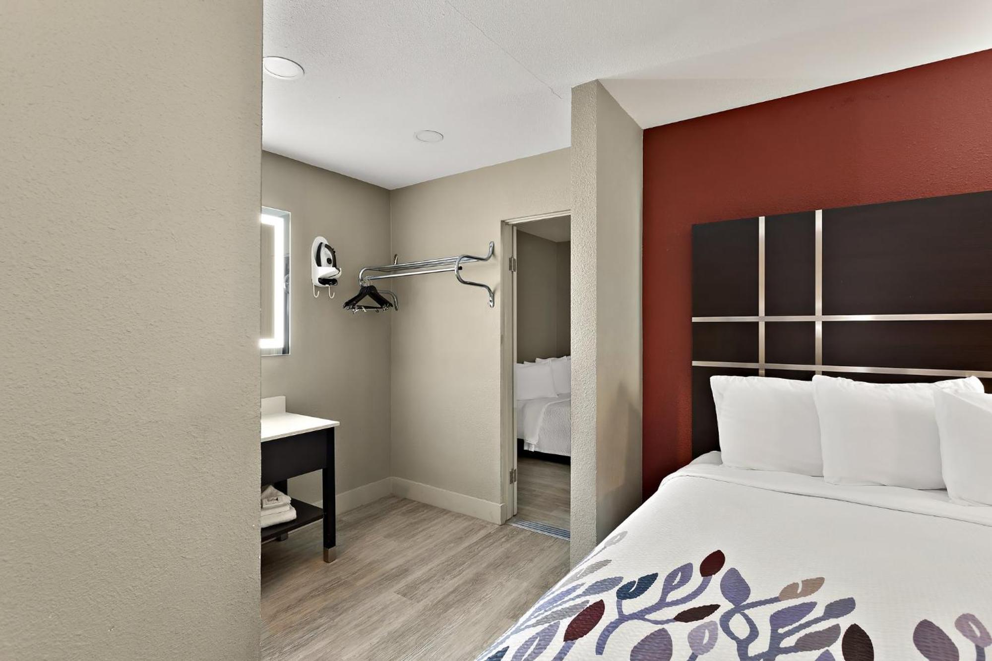 Red Roof Inn Реддинг Экстерьер фото