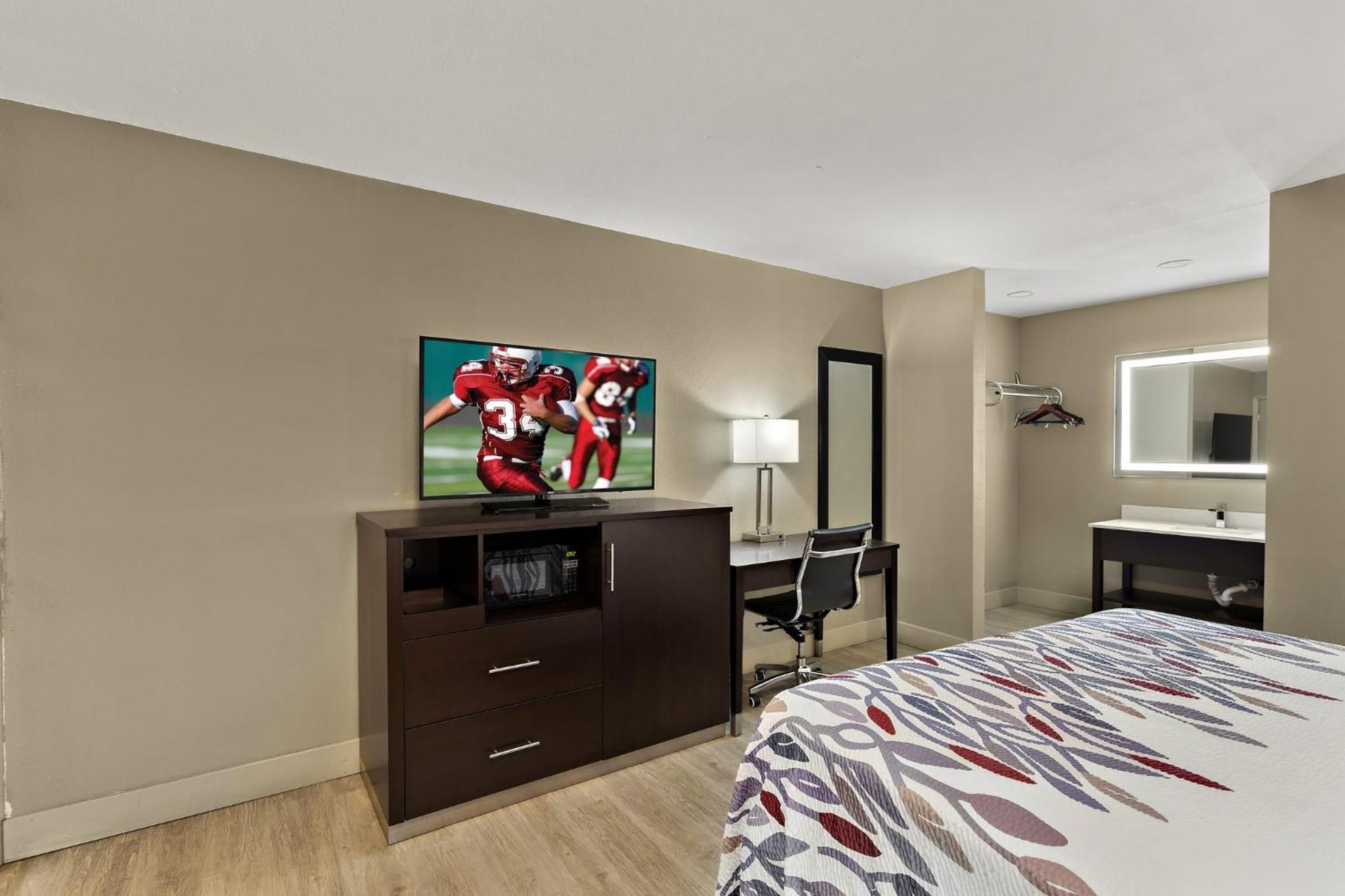 Red Roof Inn Реддинг Экстерьер фото